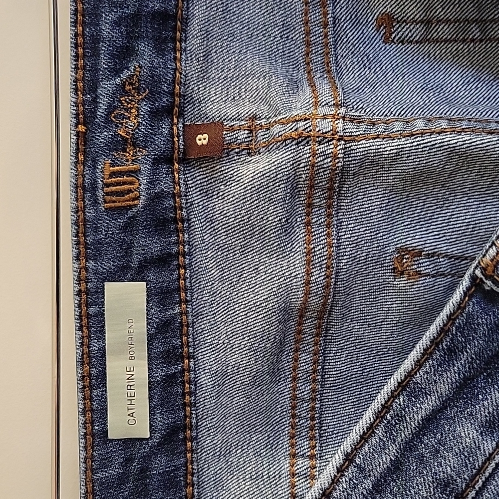 Jeans - Picture 2 of 3